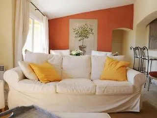 Mougins Village Lets Apartment