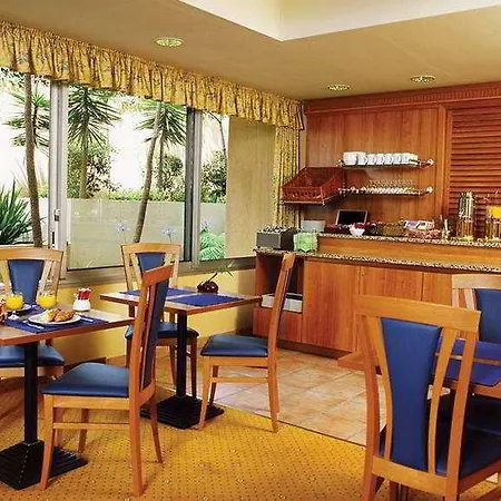 Residhome Promenade Aparthotel 3*