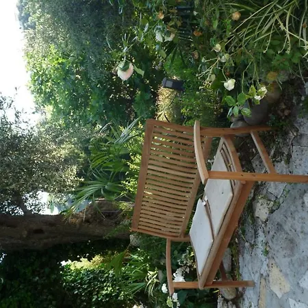 Castel Enchante Bed & Breakfast