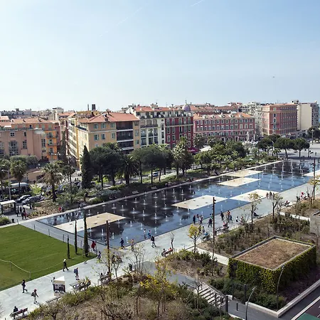 Aston La Scala Hotel 4*