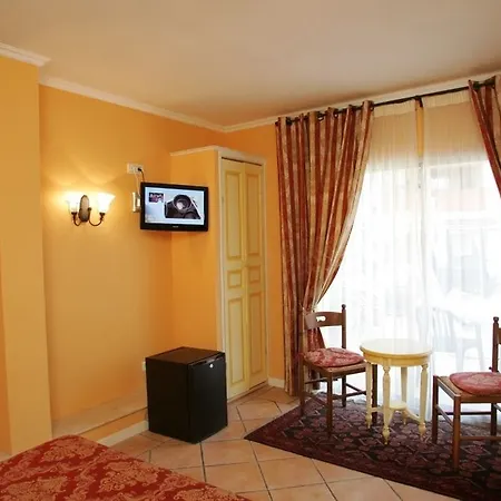 Hotell La Petite Sirene Nice