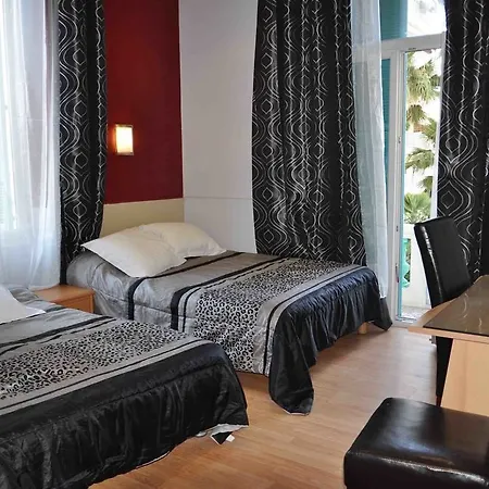Hotel Carlone