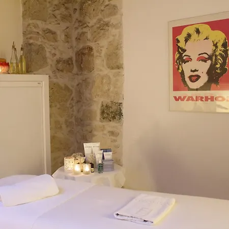 Le Windsor, Jungle Art Otel