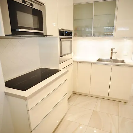 Apartment Riviera - Cote D'azur - Grimaldi Ac - Promenade Des Anglais Nizza