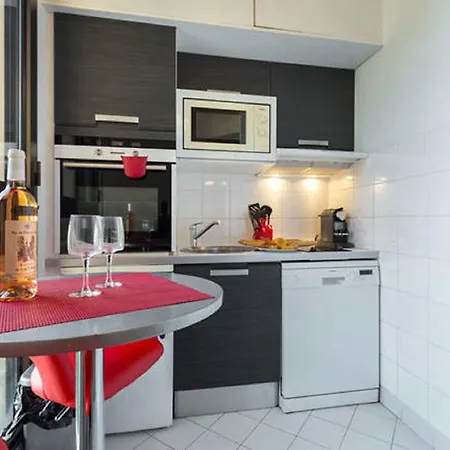 Grand H -f2, Face Vieux- Nice, Terrasse, Ascenseur, Climatisation, Terrace - Center