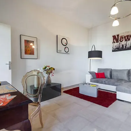 Lejlighed Grand H -f2, Face Vieux- Nice, Terrasse, Ascenseur, Climatisation, Terrace - Center Nice
