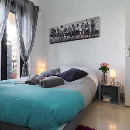 Grand H -f2, Face Vieux- Nice, Terrasse, Ascenseur, Climatisation, Terrace - Center Lejlighed *