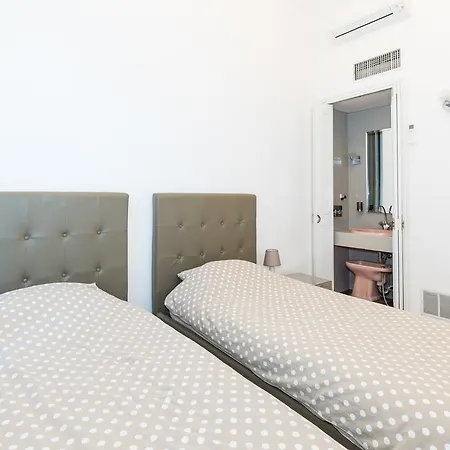 Apartment Du Thiers Nice