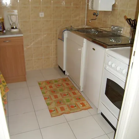 Estienne D'orves Apartment