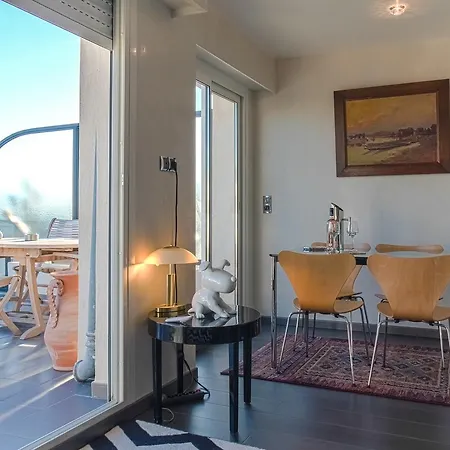 Apartment Centre-luxe-terrasse *