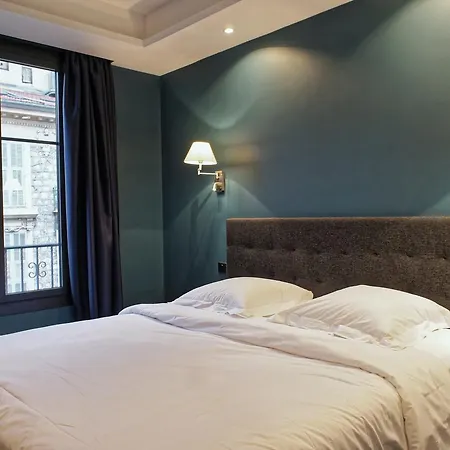 élégant Avec Terrasse - Promenade Des Arts Appartement