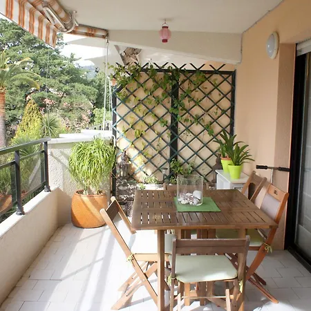 Le Parc D'agena Appartement *