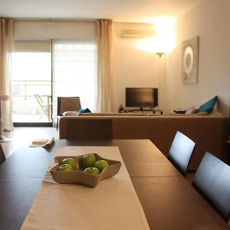 Le Parc D'agena Appartement *