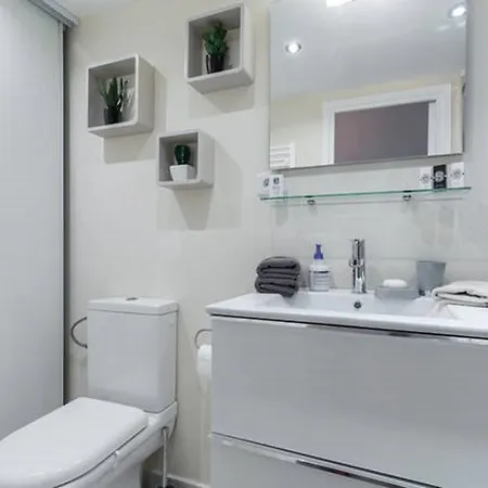 Angle Droit- Loft Et Atypique, Climatisation, Vieux-nice Апартаменты *