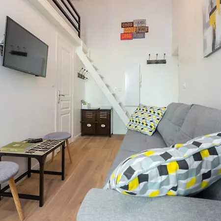 Apartmán Angle Droit- Loft Et Atypique, Climatisation, Vieux-nice