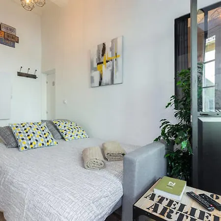 Angle Droit- Loft Et Atypique, Climatisation, Vieux-nice Apartmán Nice