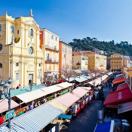 Angle Droit- Loft Et Atypique, Climatisation, Vieux-nice Nice