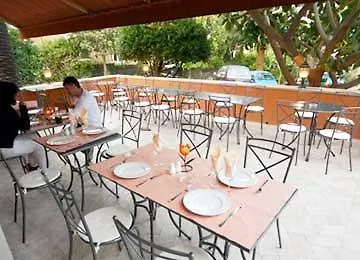 Hotel Anis