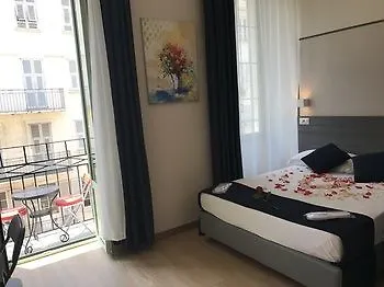 Boutique Neptune 2* Nizza