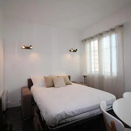 - L'emeraude Balcon Vue Mer