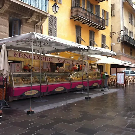 Renting - Colonna - Place In Old Town Niza
