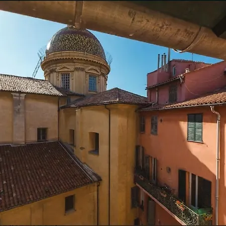 Renting - Colonna - Place In Old Town * Niza