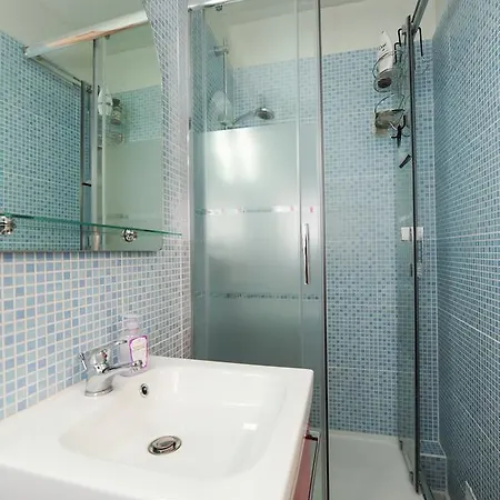 Apartment Blue Lagon Five Stars Holiday House *