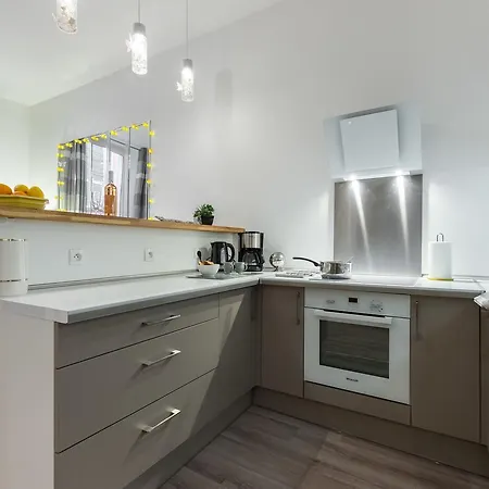 Centrale 2 - F4 Spacieux Et Confortable Au Centre Du Vieux-nice Appartement