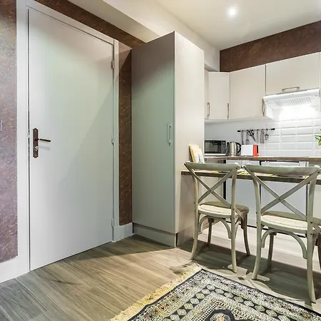 Azur Hotel apartamentowy Nicea