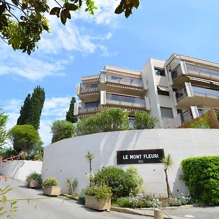6 Personnes Avec Terrasse Et Piscine Quartier Fabron à Appartement *