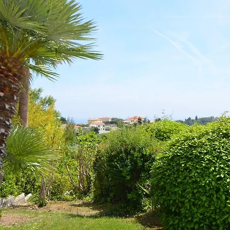 Appartement 6 Personnes Avec Terrasse Et Piscine Quartier Fabron à