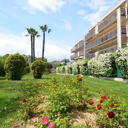 Appartement 6 Personnes Avec Terrasse Et Piscine Quartier Fabron à