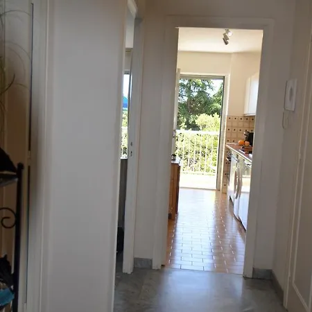 Grand 35m² 4 Personnes Avec Balcon Quartier Valrose Apartment