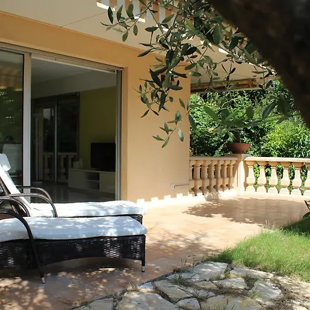 - Bella Vista Piscine Terrasse Et Jardin Apartment