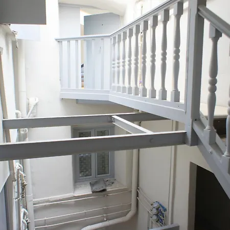Apartment Ze Perfect Place - Superbe Vieux - Calme Et Climatise Nice