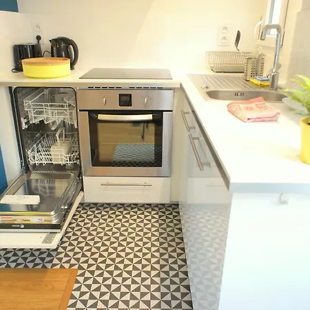 Apartment Ze Perfect Place - Superbe Vieux - Calme Et Climatise
