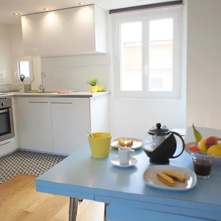 Apartment Ze Perfect Place - Superbe Vieux - Calme Et Climatise