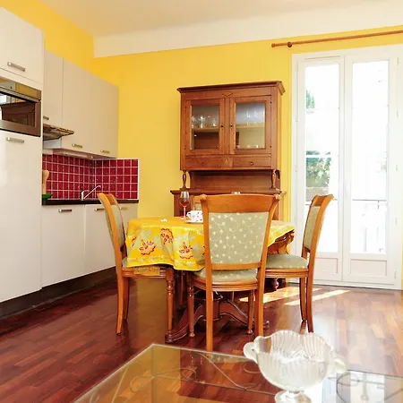 St Genevieve Five Stars House * Nice
