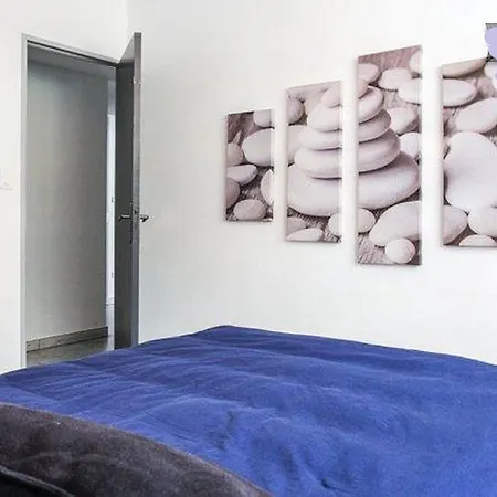 3 Pièces Confort Au Centre De Appartement