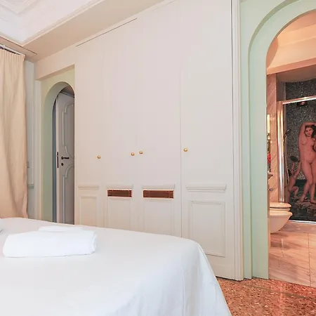 Le Royal Res. Negresco Five Stars House *