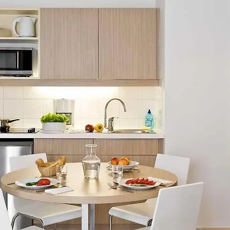 Adagio Access Magnan