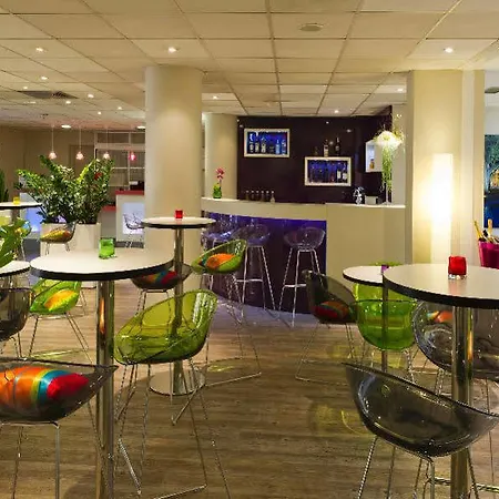Ibis Styles Centre Port