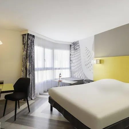 Ibis Styles Centre Port 3* Nice