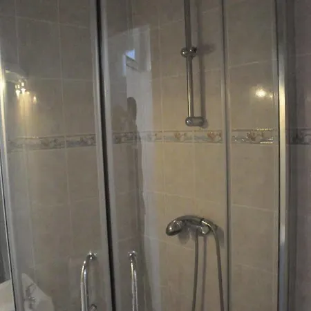 Carlone Hotel
