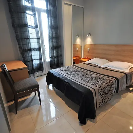 Carlone 2* Nice