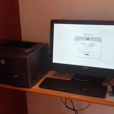 Ibis Budget Californie Lenval Ξενοδοχείο
