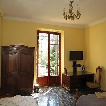 Villa Aramis Guesthouse 3*