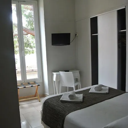 Hotel Danemark 2*