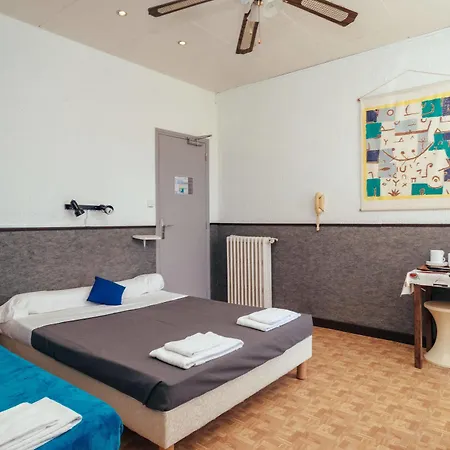 Monet Hotel