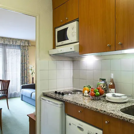 Residhome Promenade Aparthotel